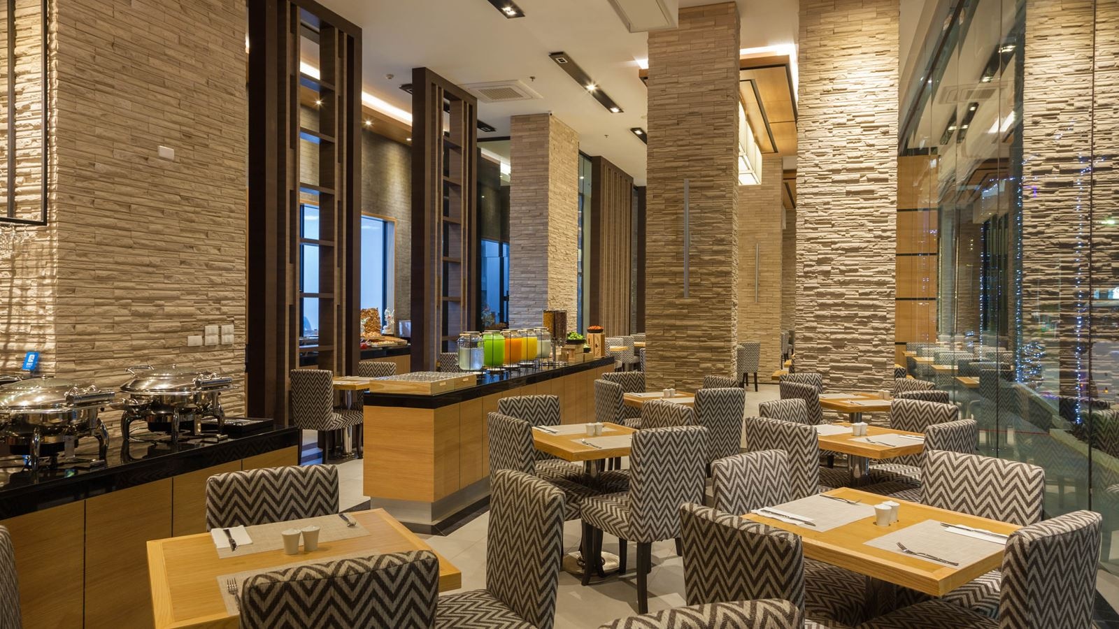 restaurants-marine-restuarant