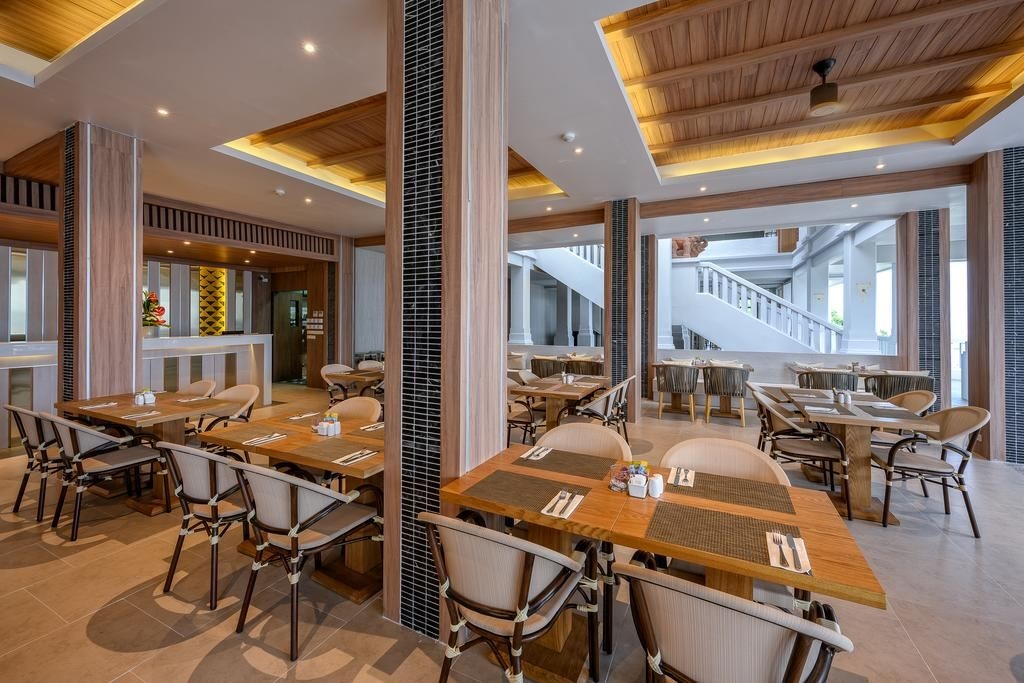 restaurants-blue-sea