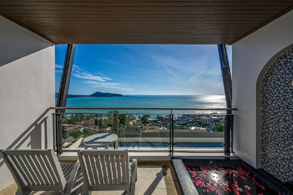 rooms-grand-deluxe-honeymoon