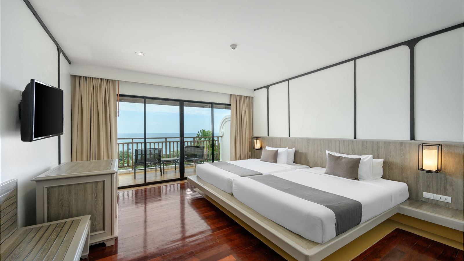 rooms-grand-deluxe-seaview