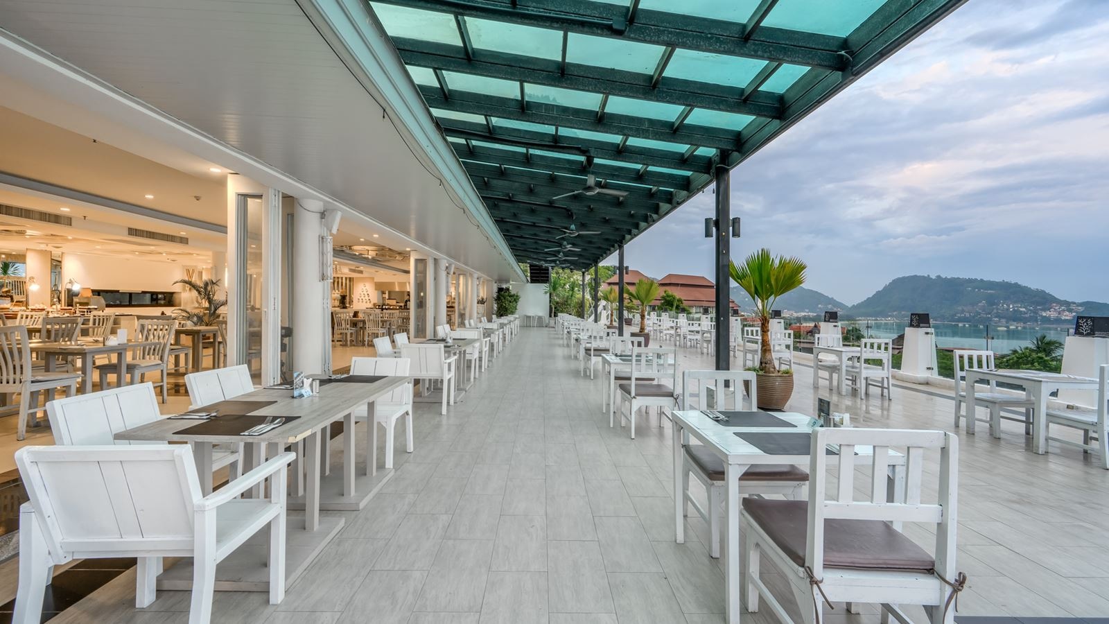 restaurants-blue-horizons