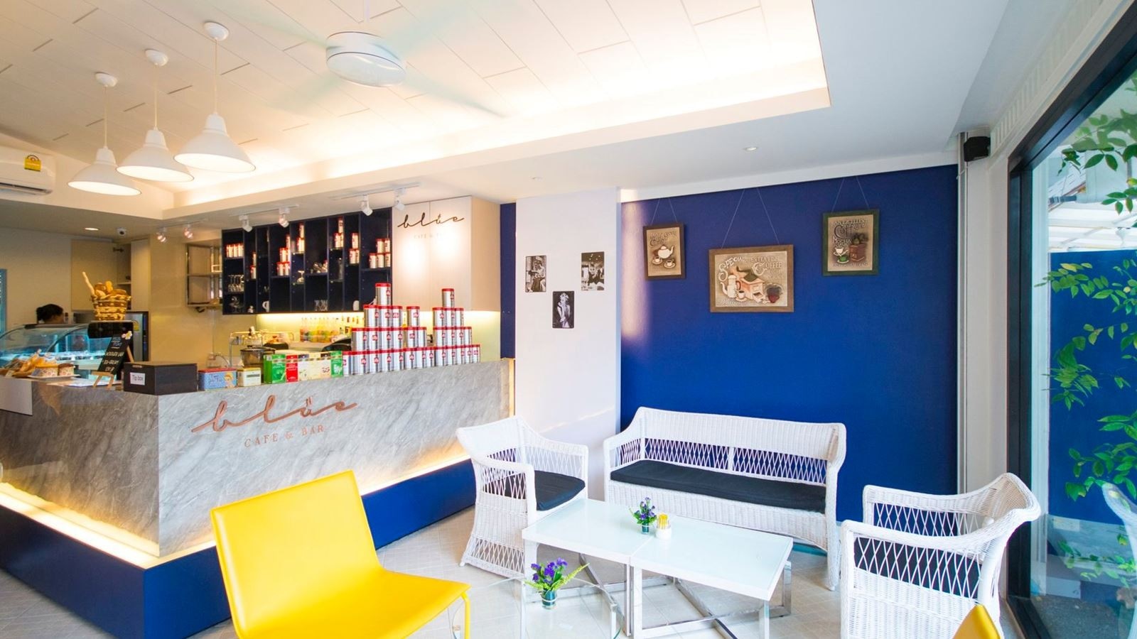 restaurants-blue-cafe