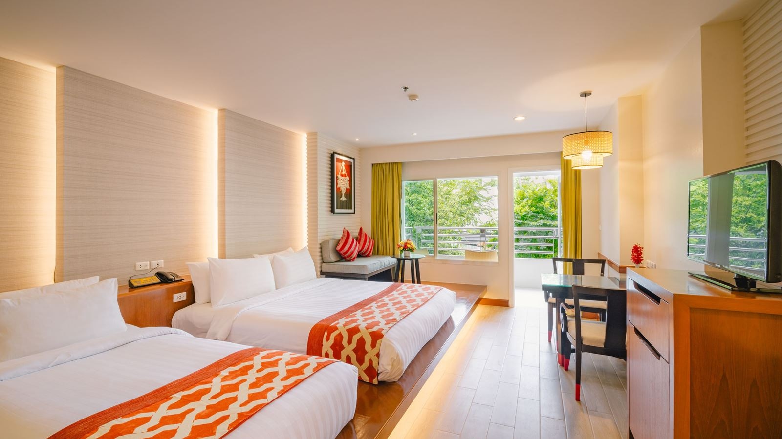 rooms-premier-deluxe-royal-wing-1-queen-1-single