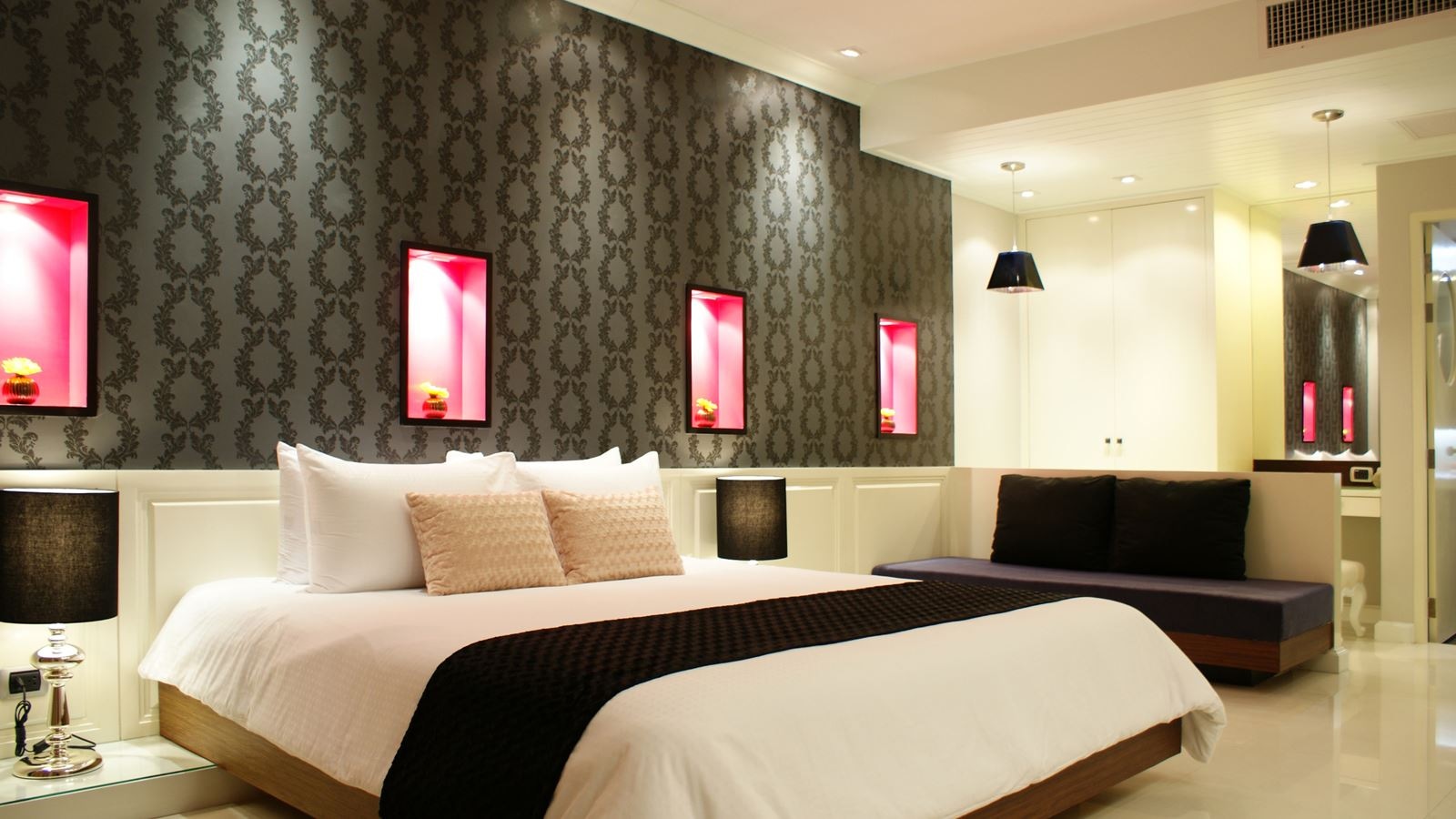 rooms-1bedroom-suite-sea-view