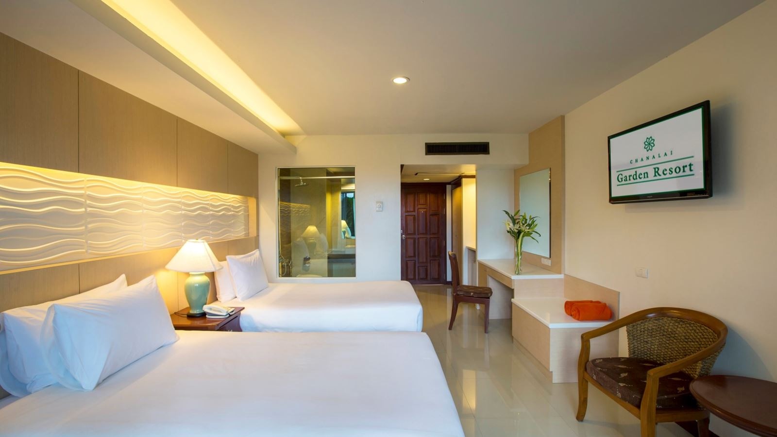 rooms-superior-garden-view-child-sharing-bed