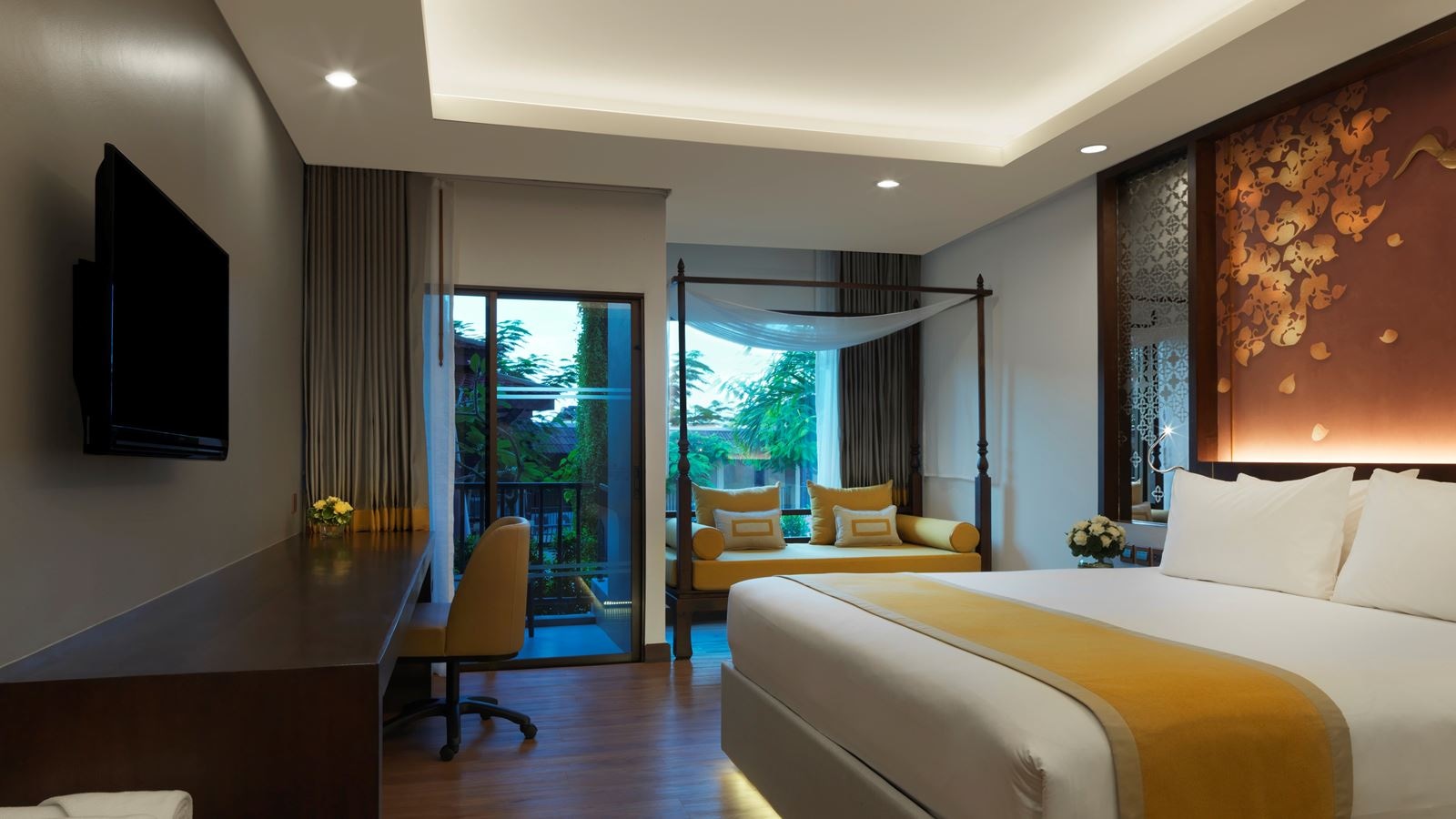 rooms-signature-club-room
