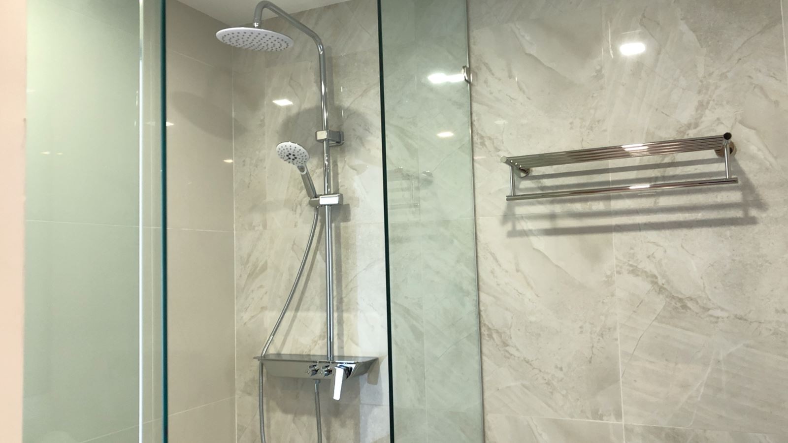 rooms-superior-no-balcony