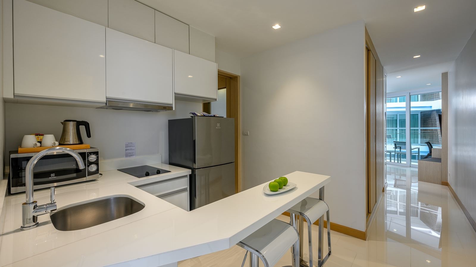 rooms-one-bedroom-seaview-suite