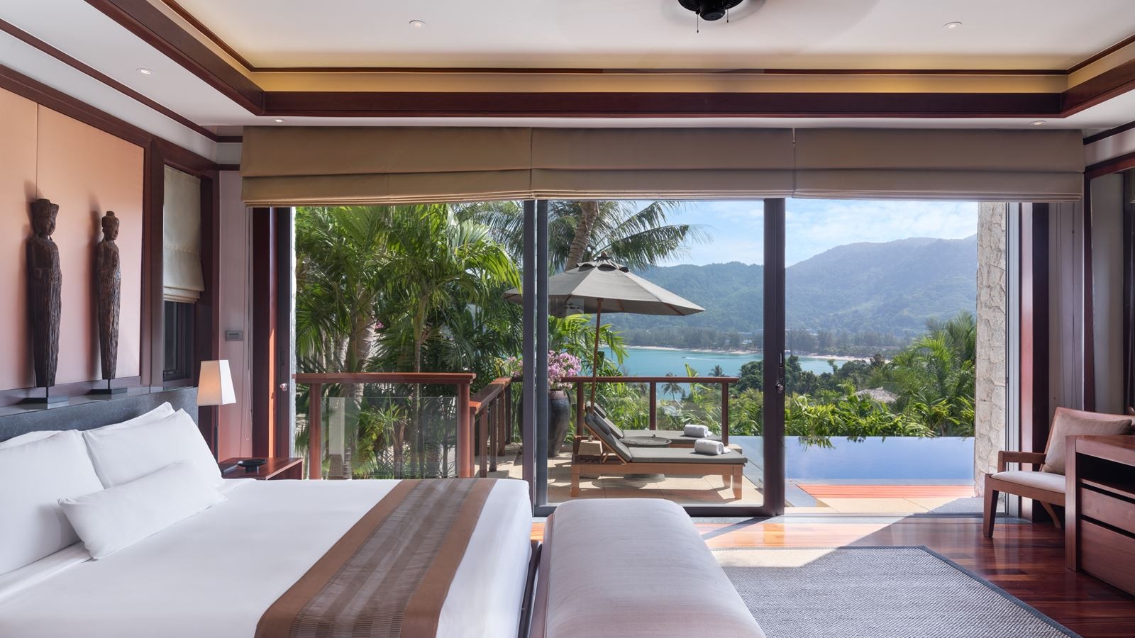 rooms-1-bedroom-pool-suite