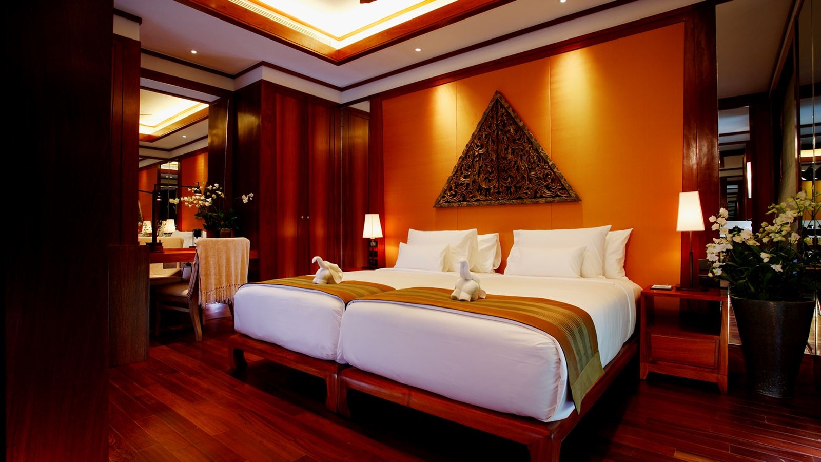 rooms-3-bedroom-pool-suite