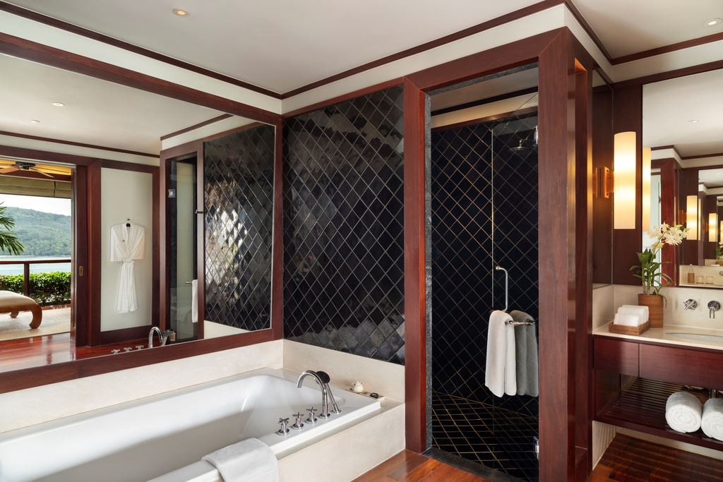 rooms-3-bedroom-terrace-suite