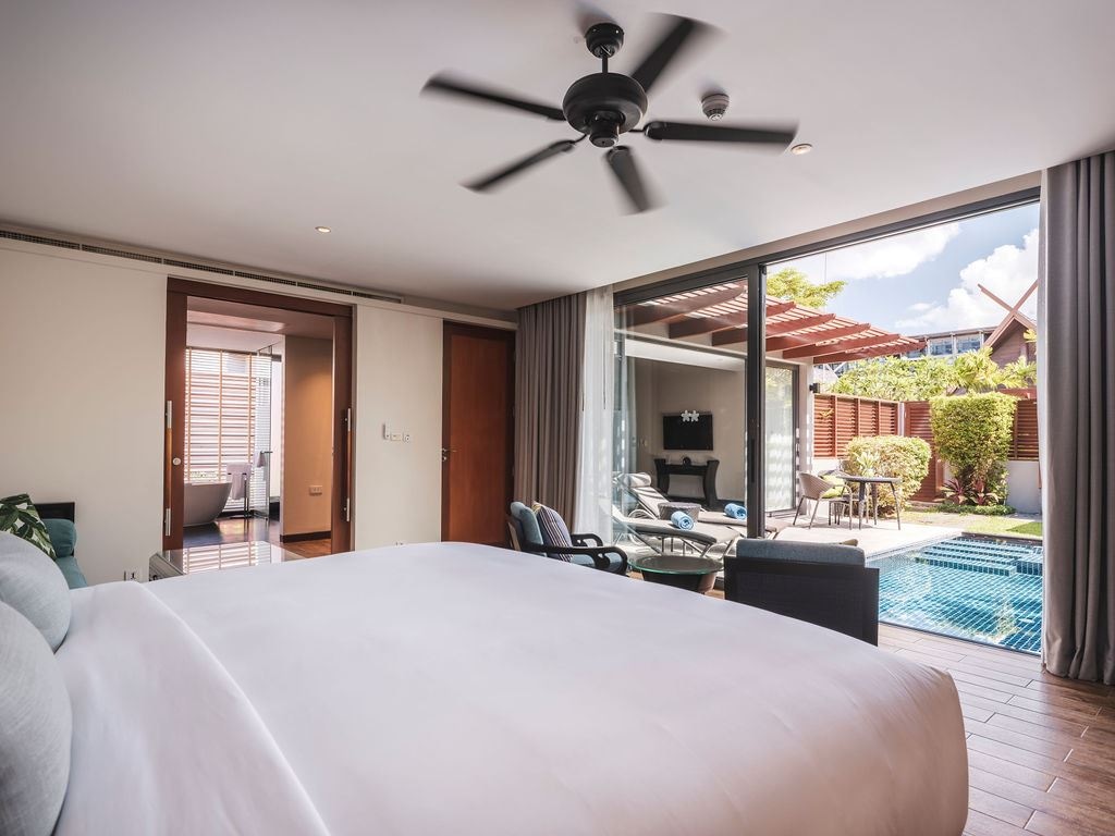 rooms-one-bedroom-pool-villa