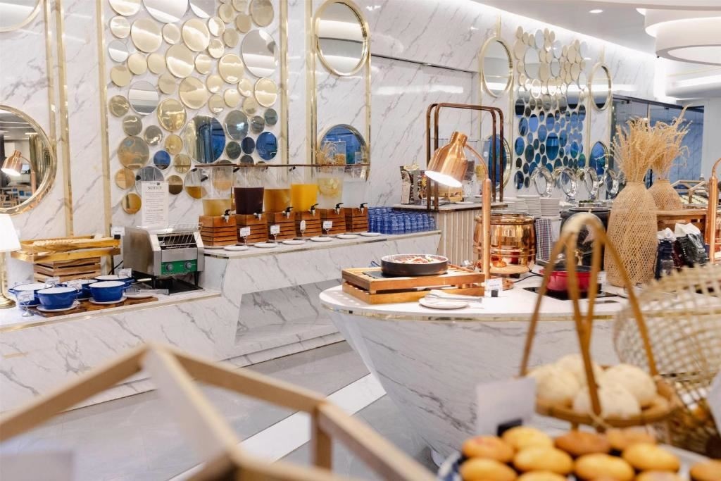 restaurants-callisto-restaurant