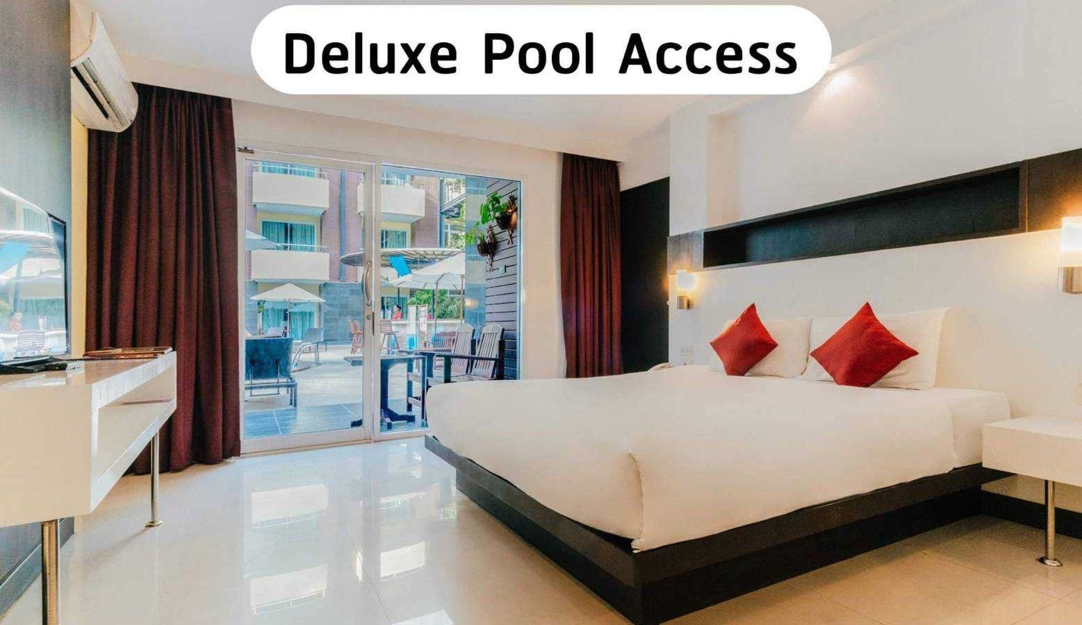 rooms-deluxe-pool-access-room