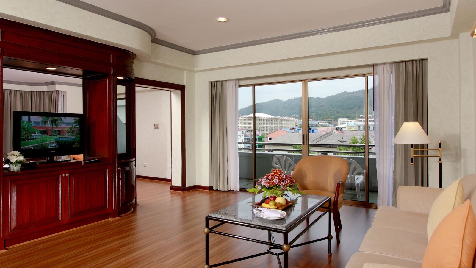 rooms-executive-room