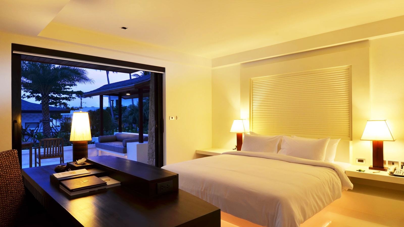 rooms-spa-pool-suite