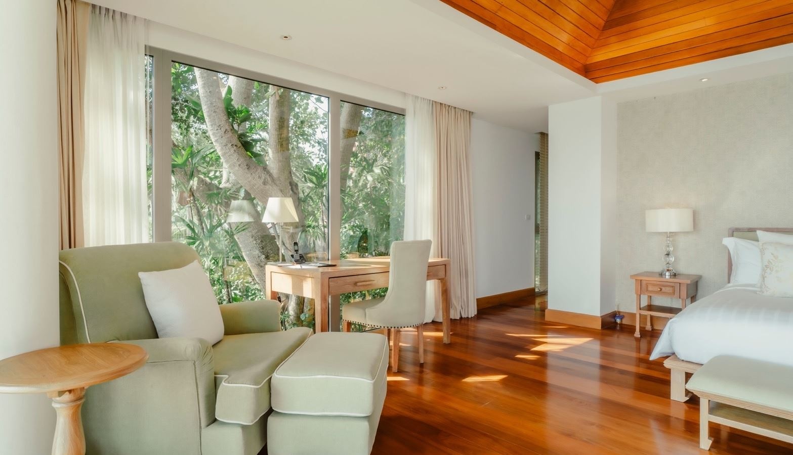 rooms-7-bedroom-ocean-front-residence