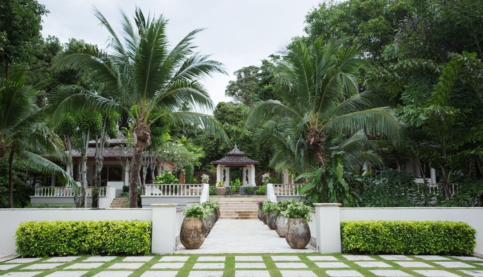 rooms-7-bedroom-ocean-front-residence