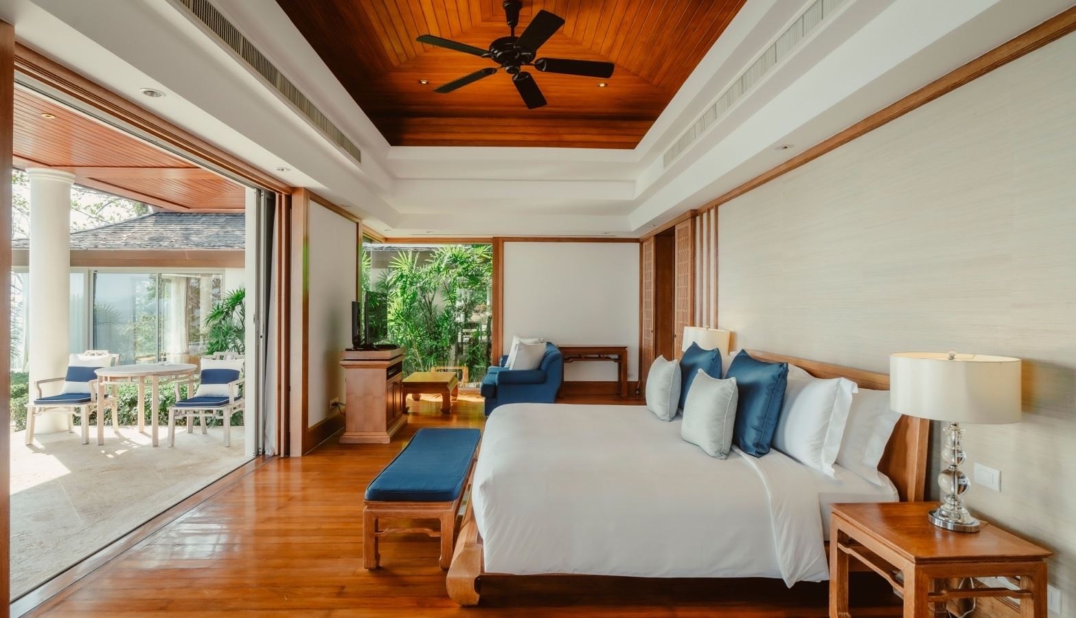 rooms-7-bedroom-ocean-front-residence