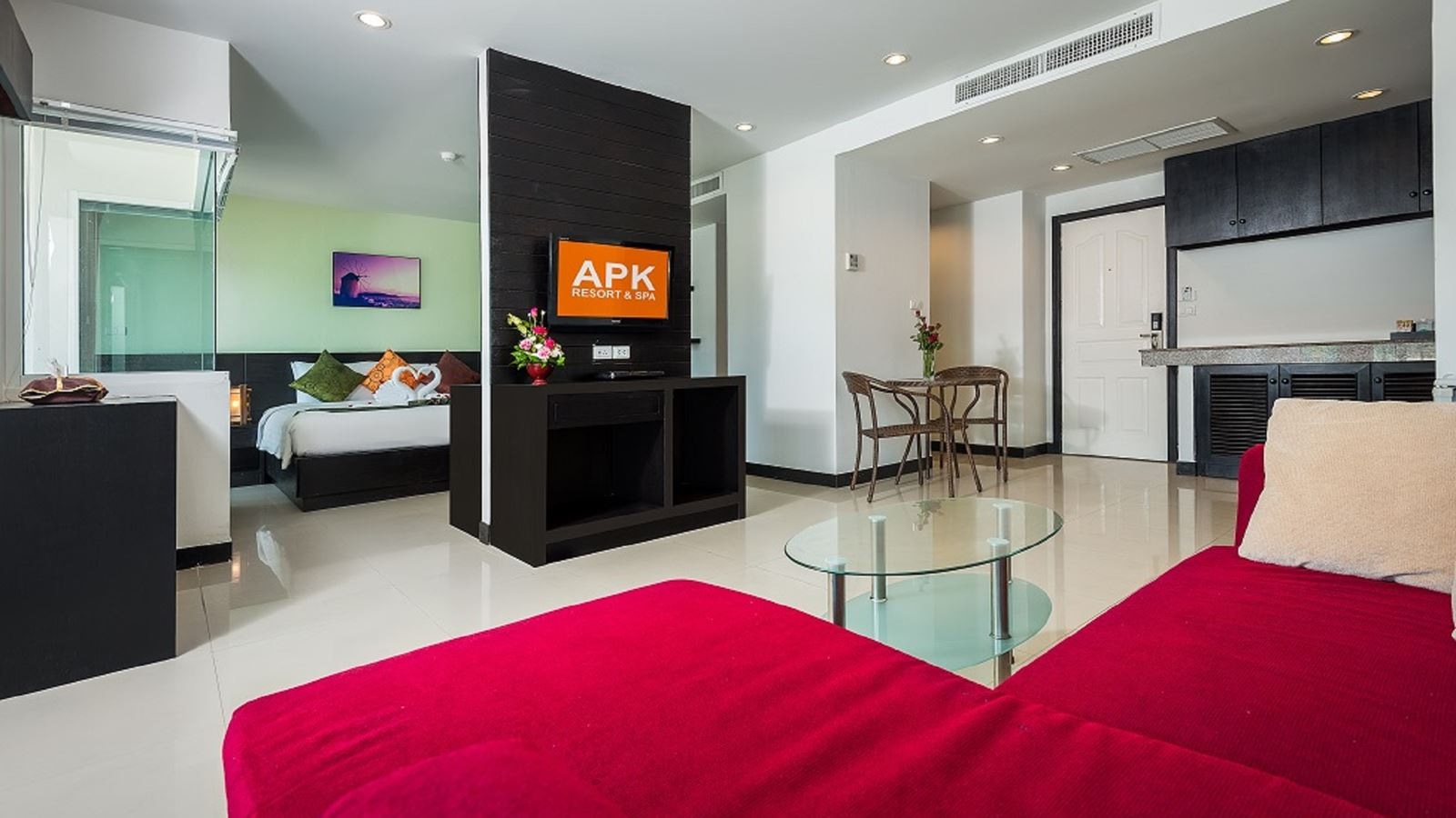 rooms-honeymoon-suite