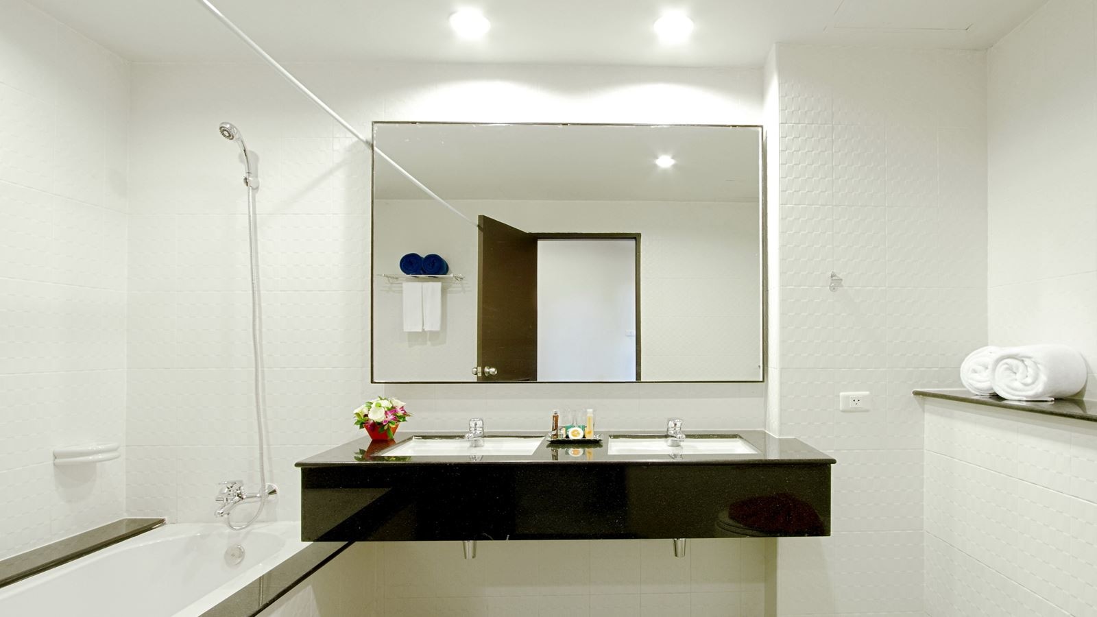 rooms-family-breeze-suite