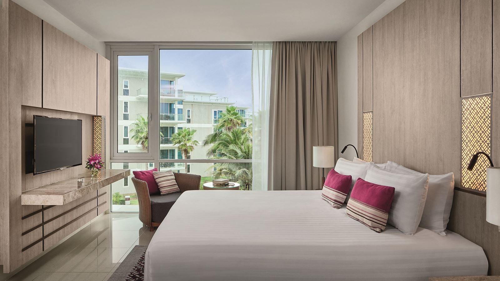 rooms-executive-room