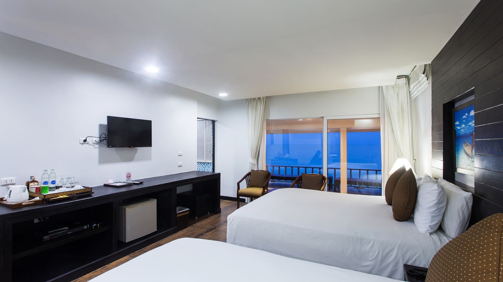 rooms-beach-front-pool-villa