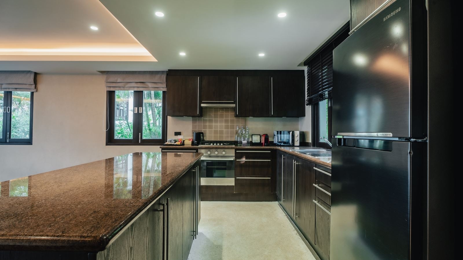 rooms-lux-3-bedroom-grand-sea-view-pool-villa