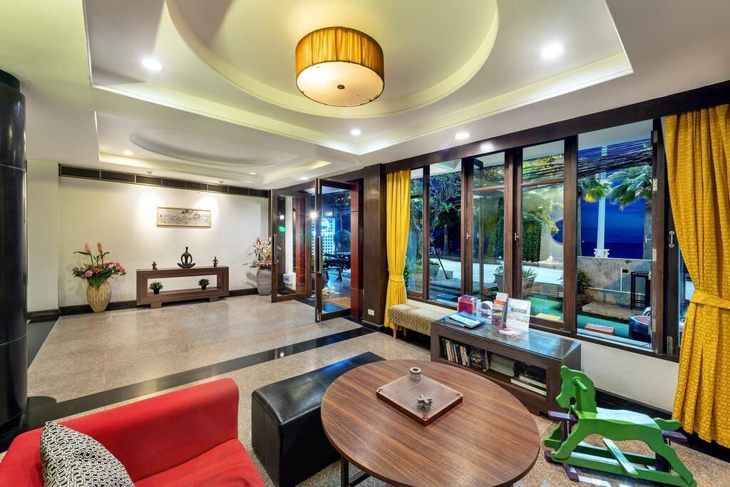 general-main-building