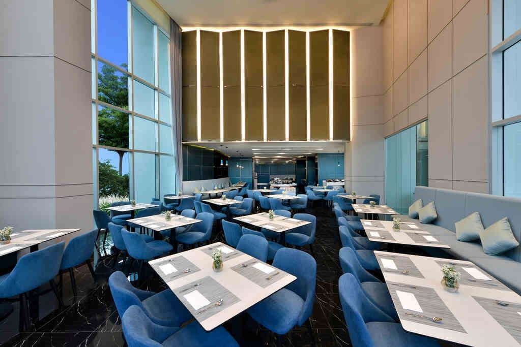 restaurants-blue-spice