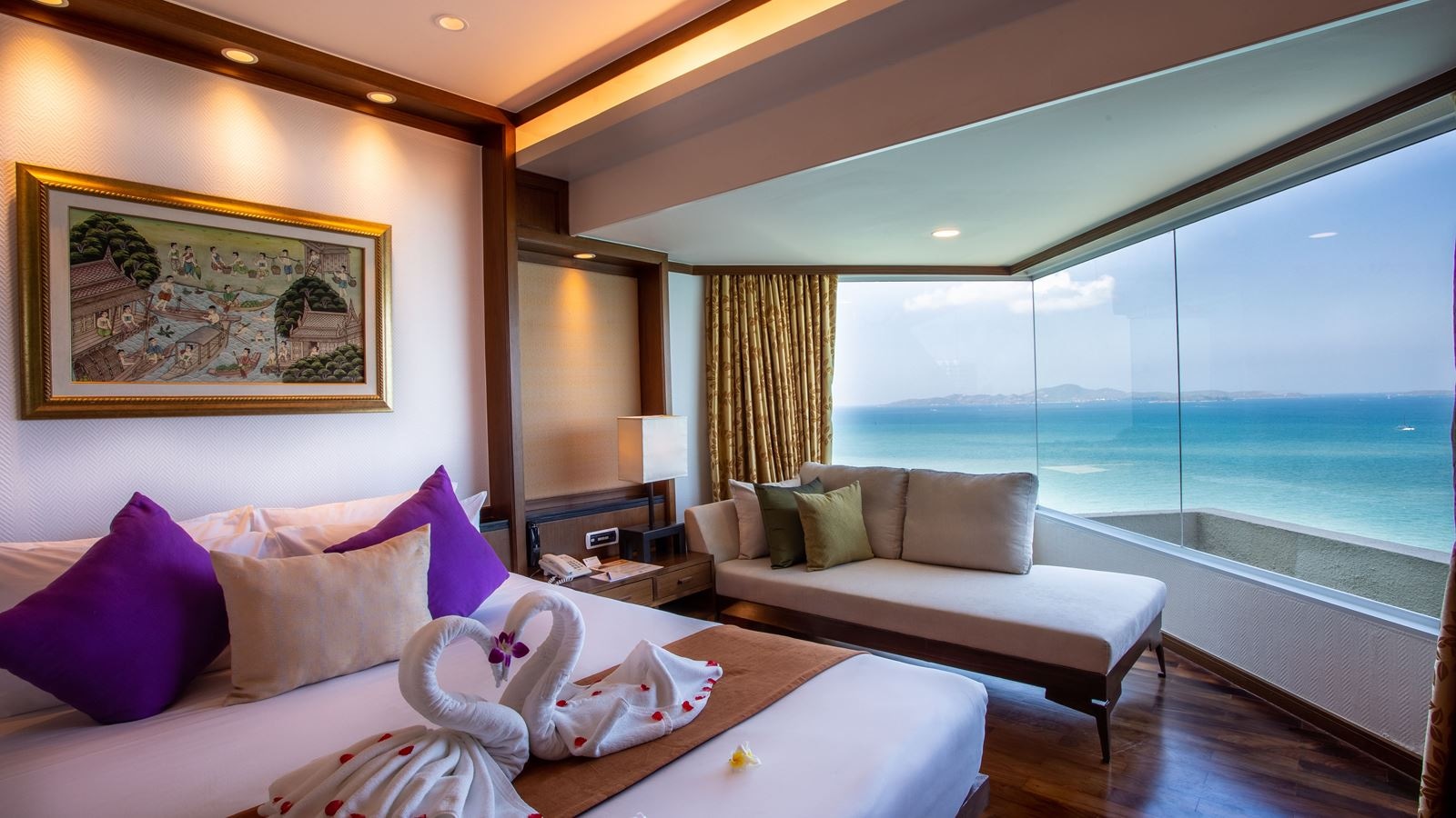 rooms-1-bedroom-princess-suite