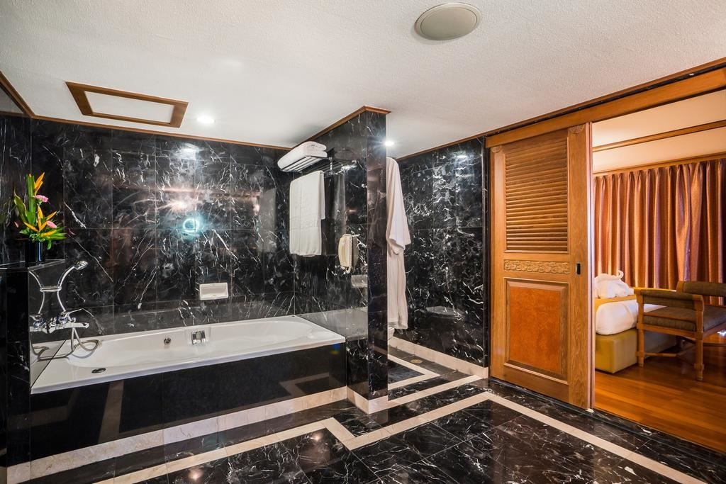 rooms-royal-suite-two-bedroom