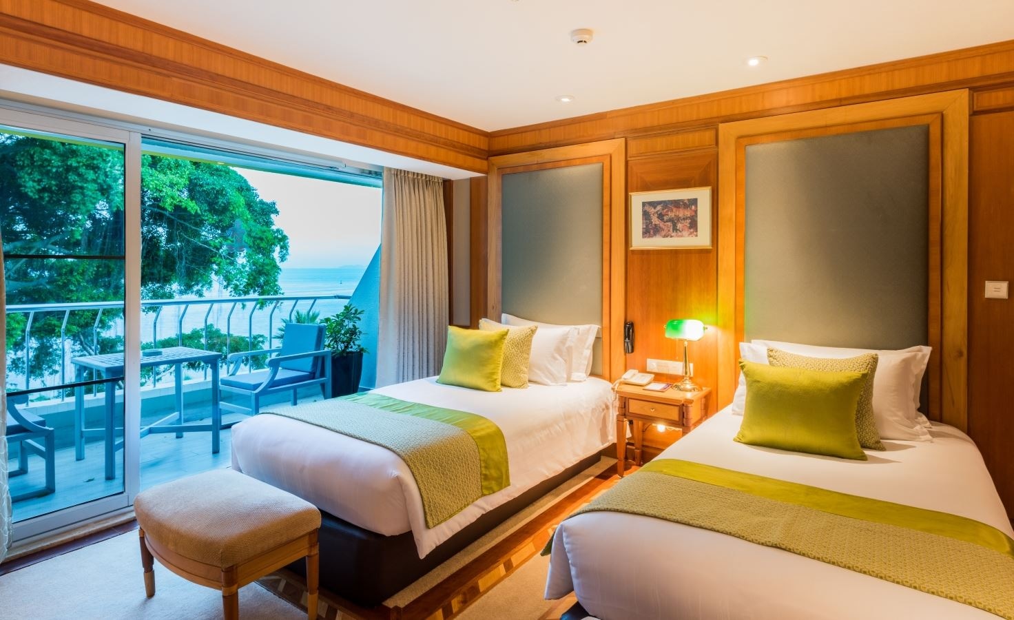 rooms-presidential-heritage-suite-and-beach-pavilion