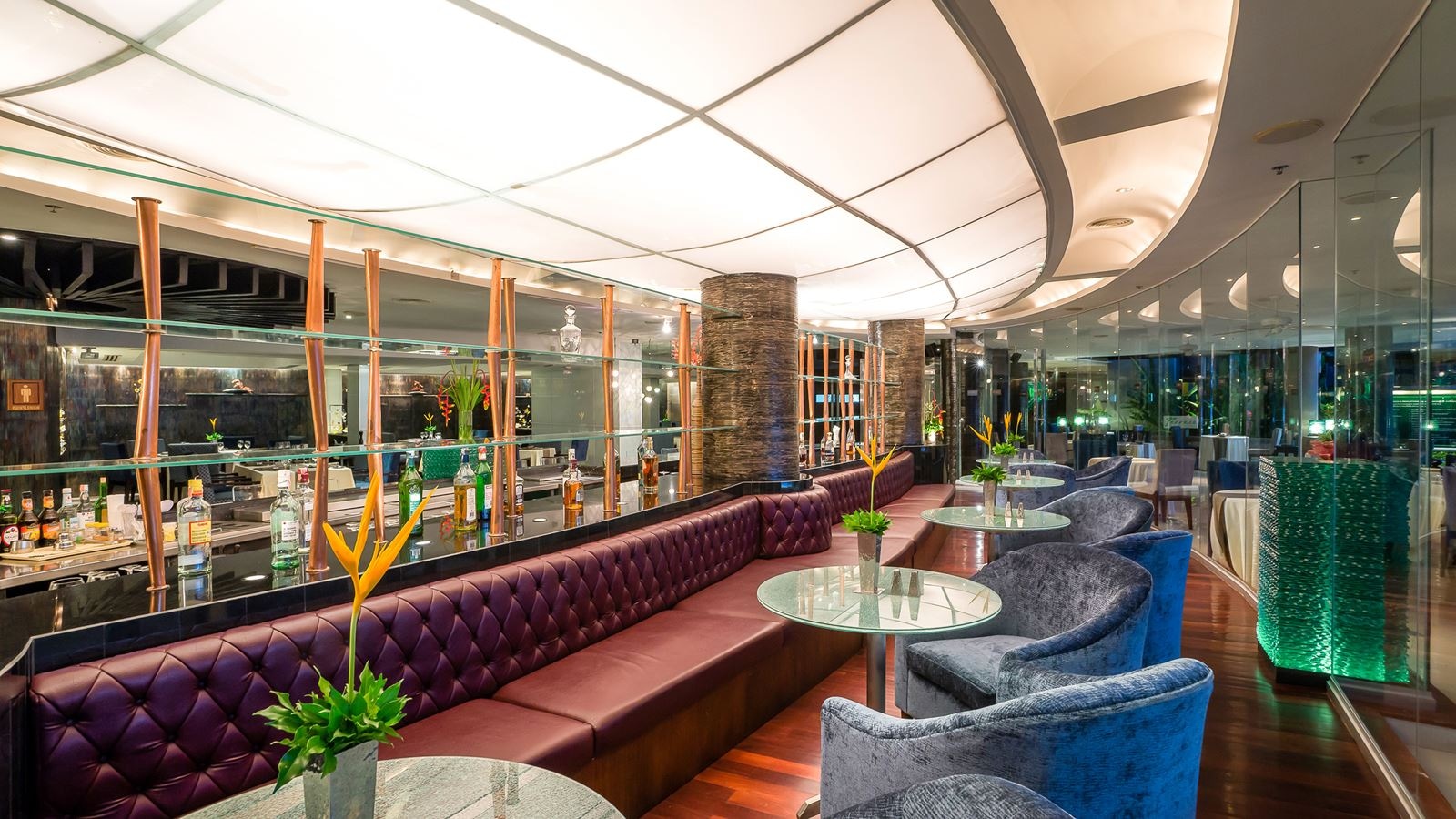 bars-the-bar-at-caprice