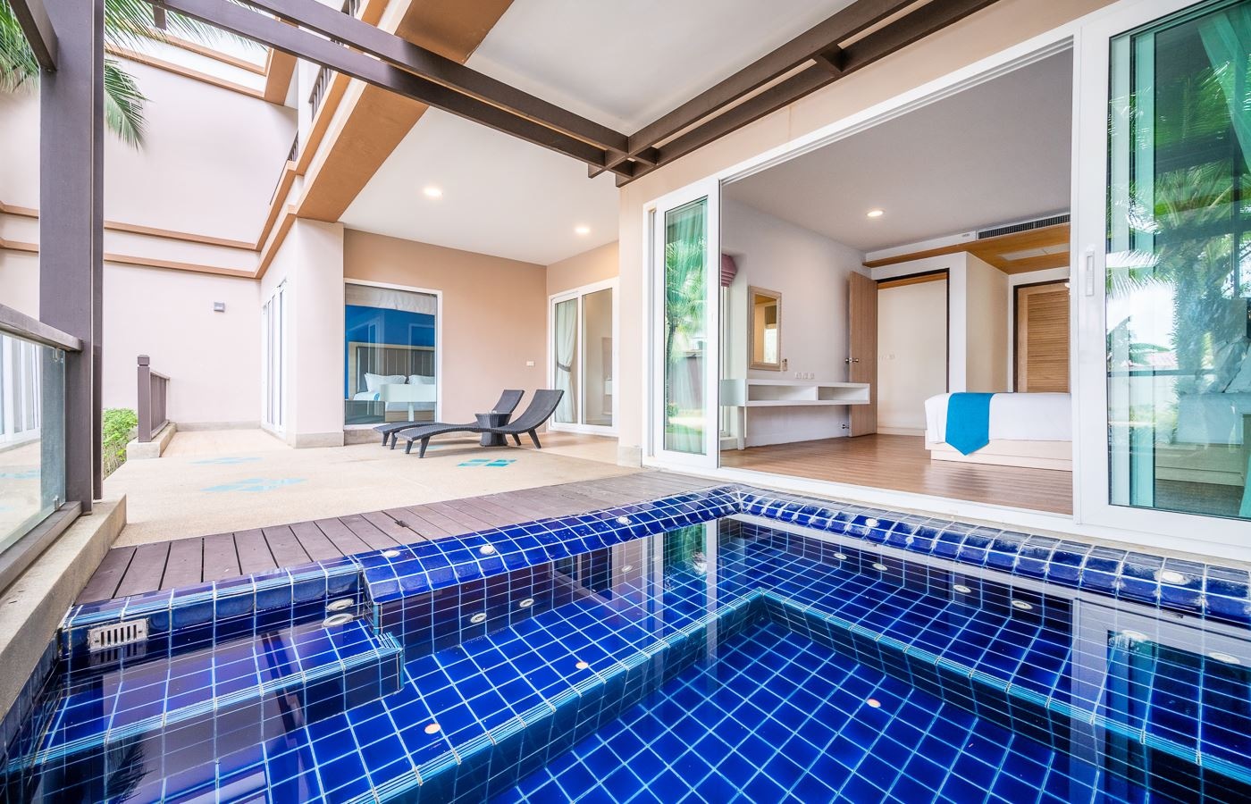 rooms-family-2-bedroom-suite