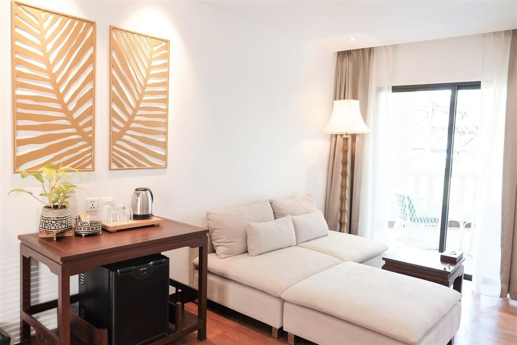 rooms-deluxe-beach-front