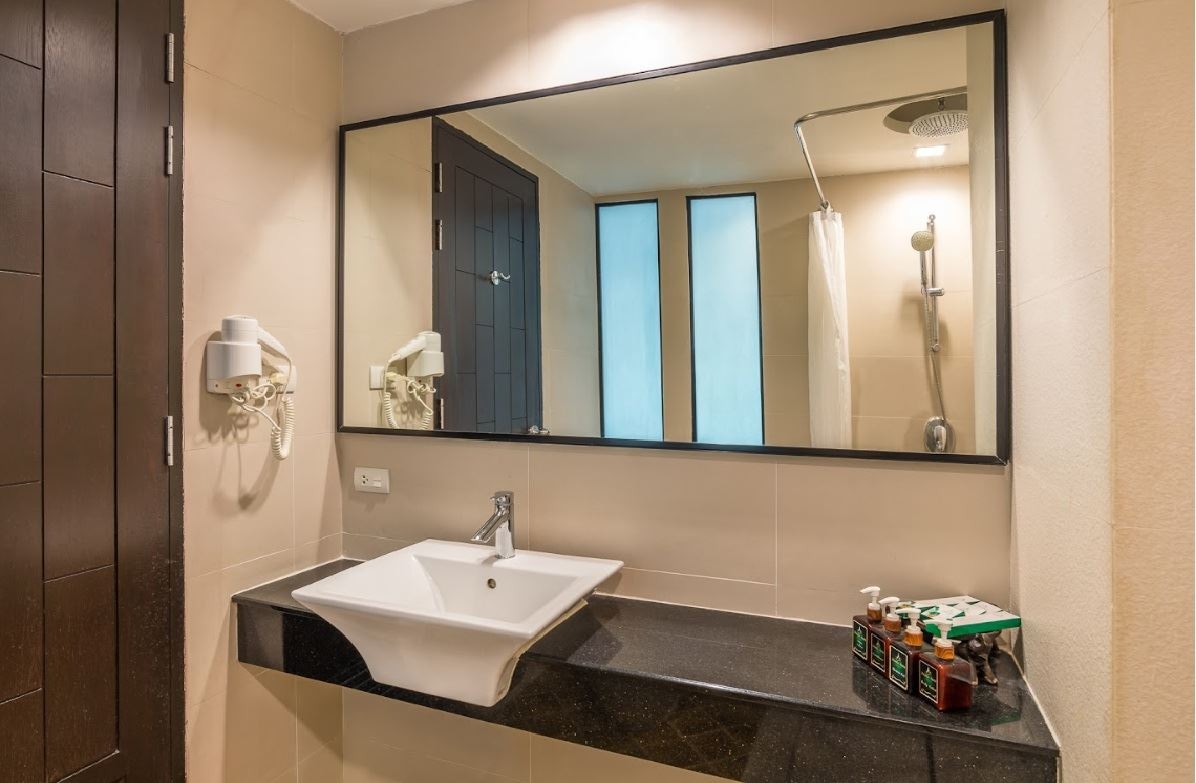 rooms-deluxe-pool-access