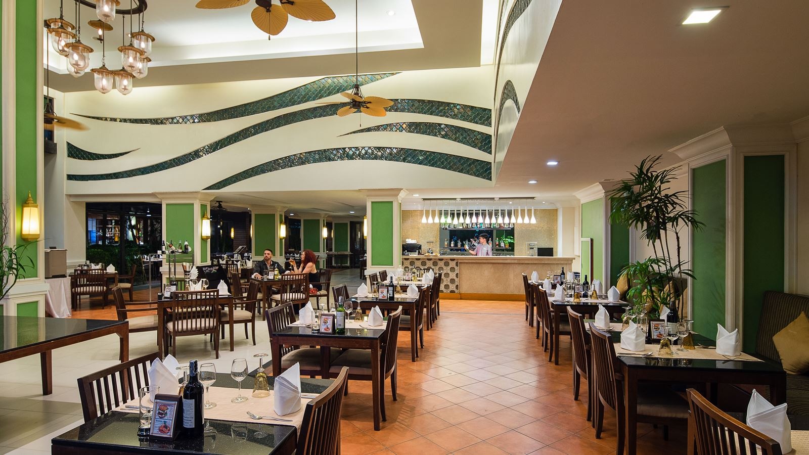 restaurants-palm-court
