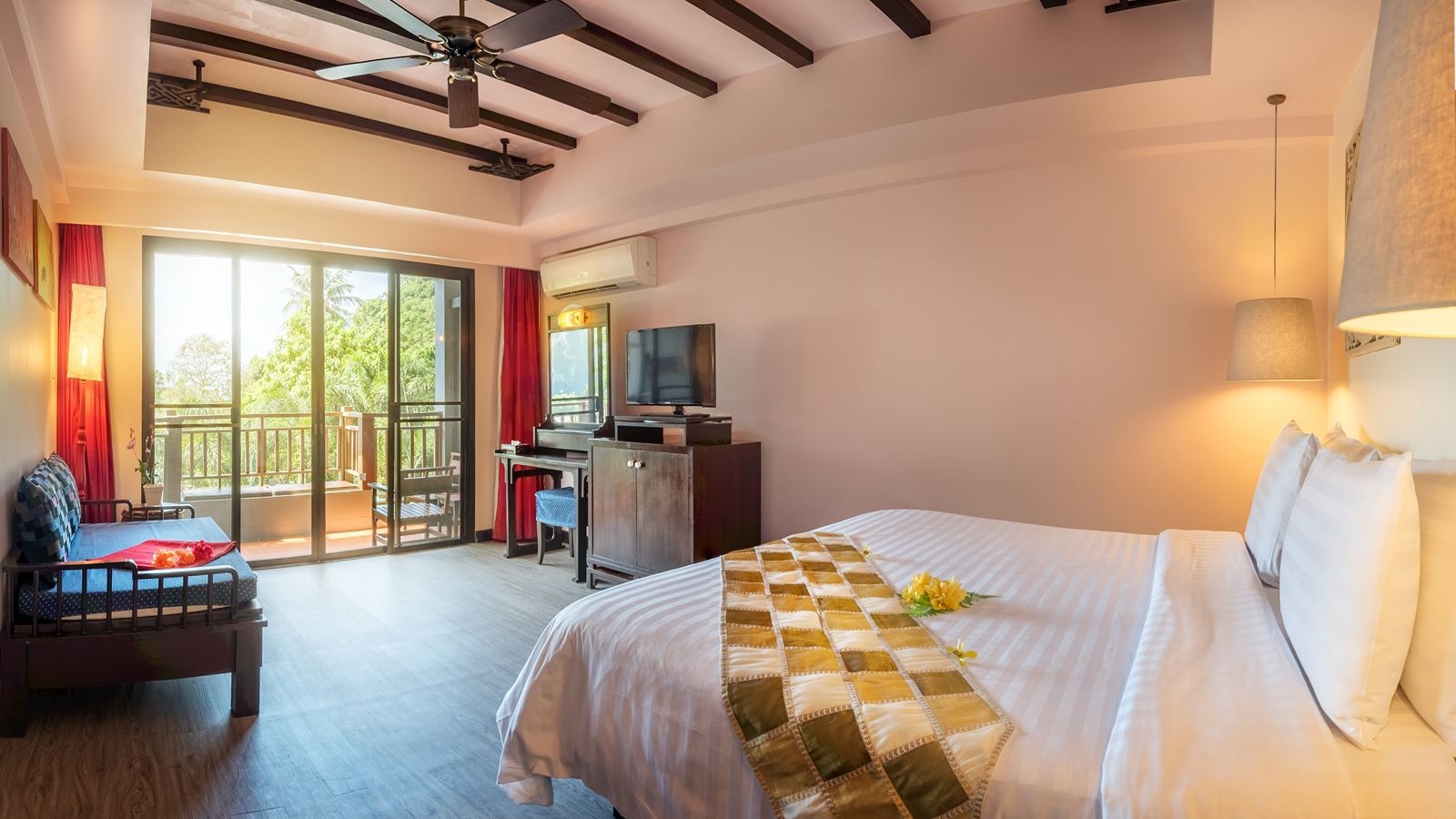 rooms-deluxe-garden-view