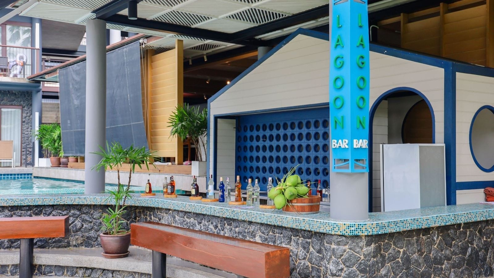 bars-lagoon-bar