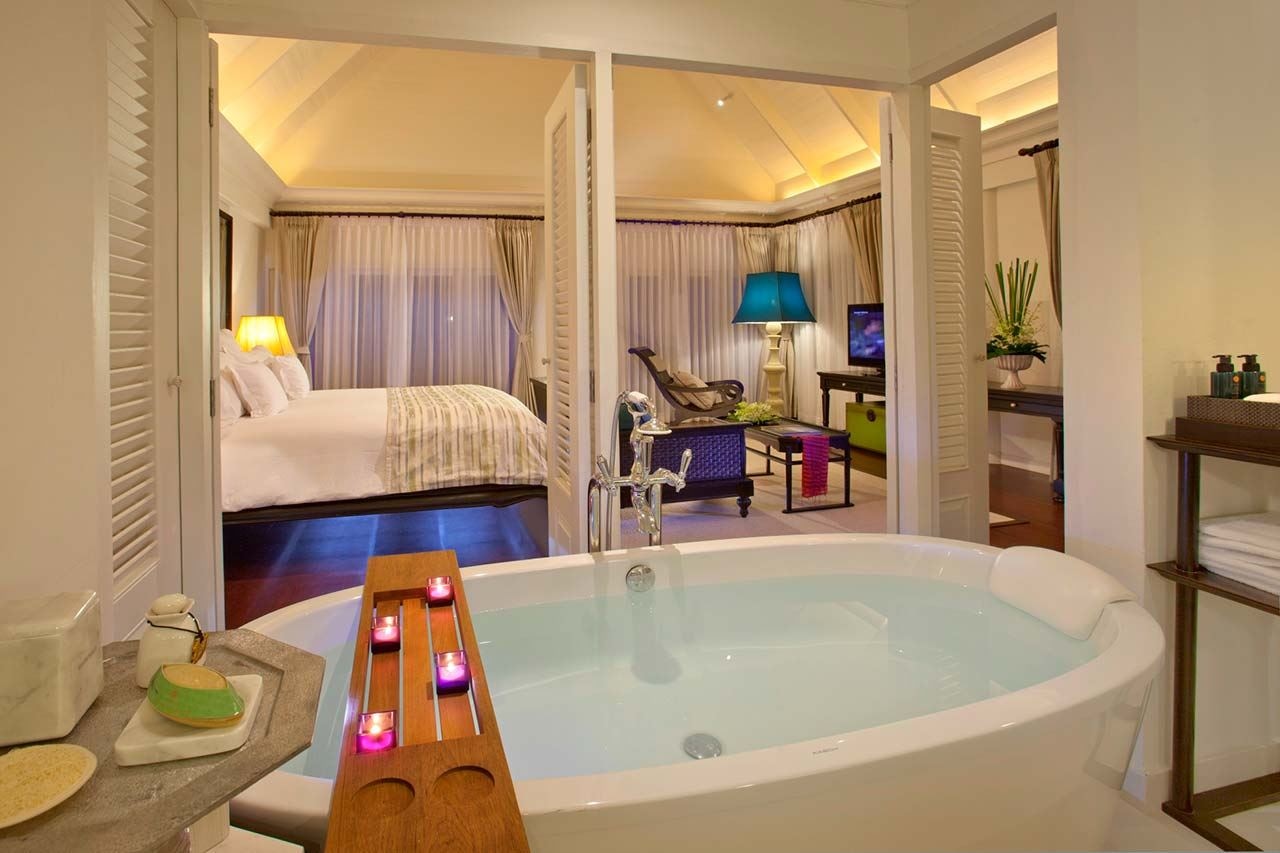 rooms-club-presidential-three-bedroom-pool-villa