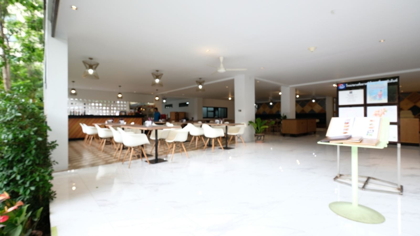 restaurants-restaurants