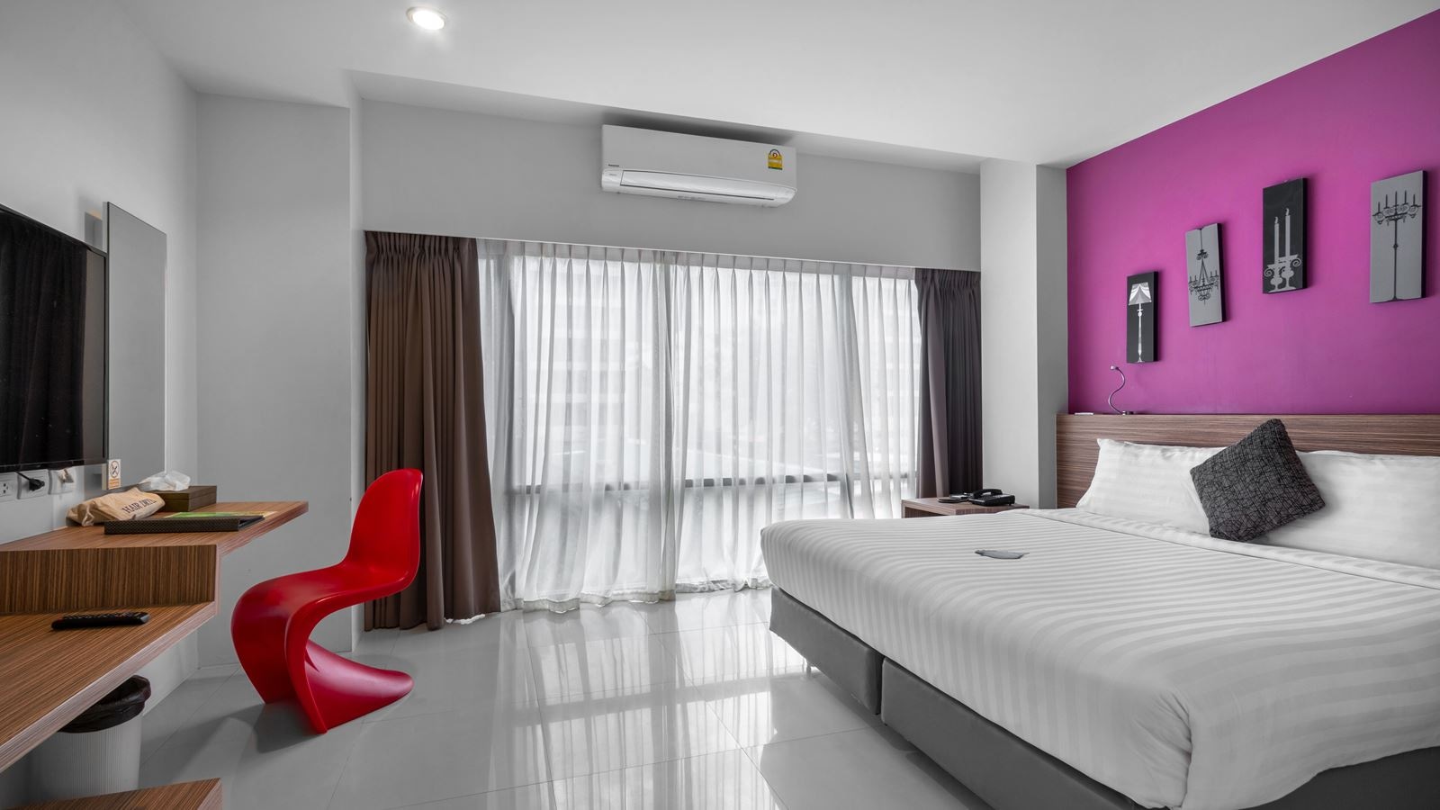 rooms-luxury-pent-1-bedroom