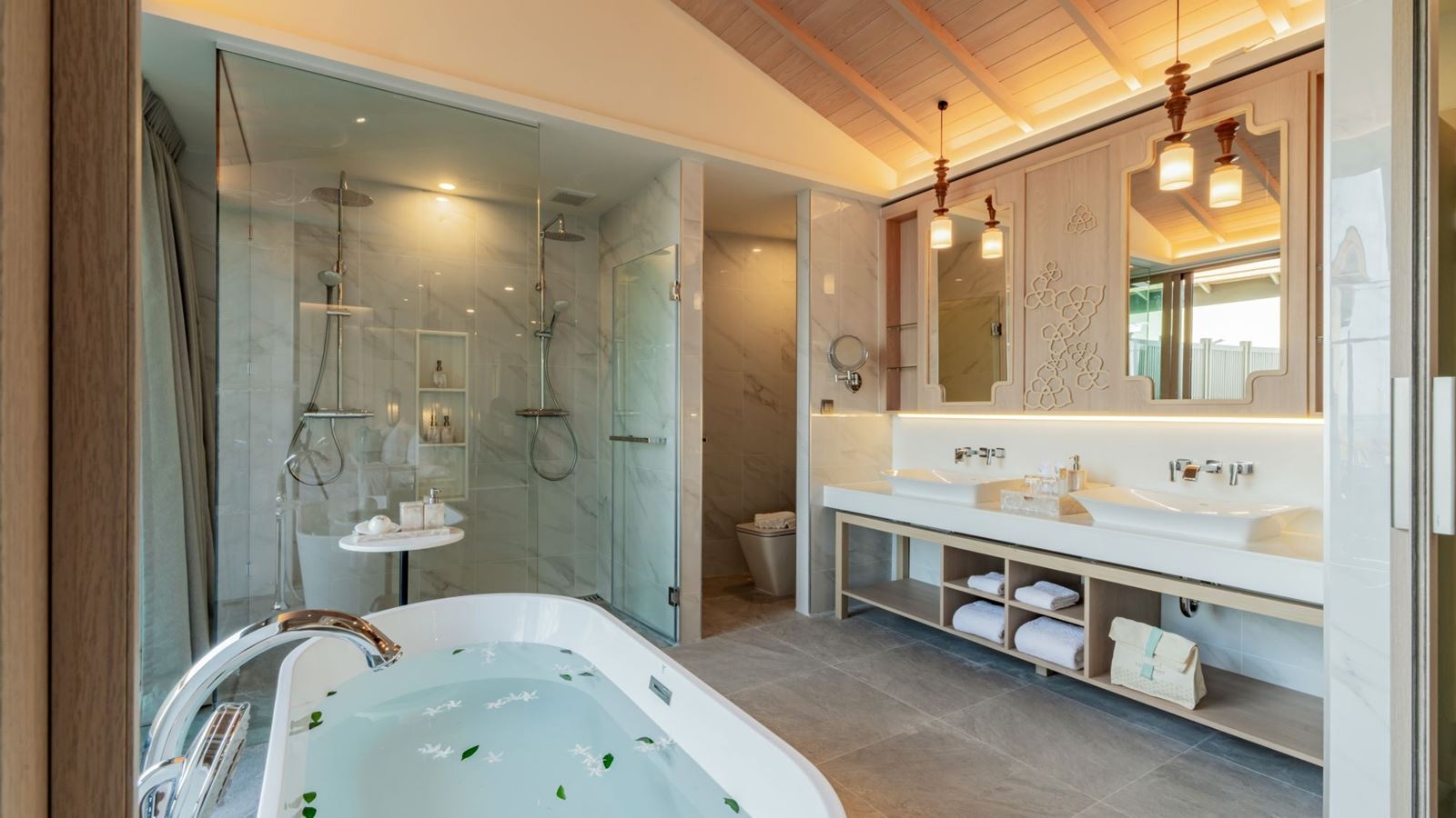 rooms-seaview-pool-villa-romance