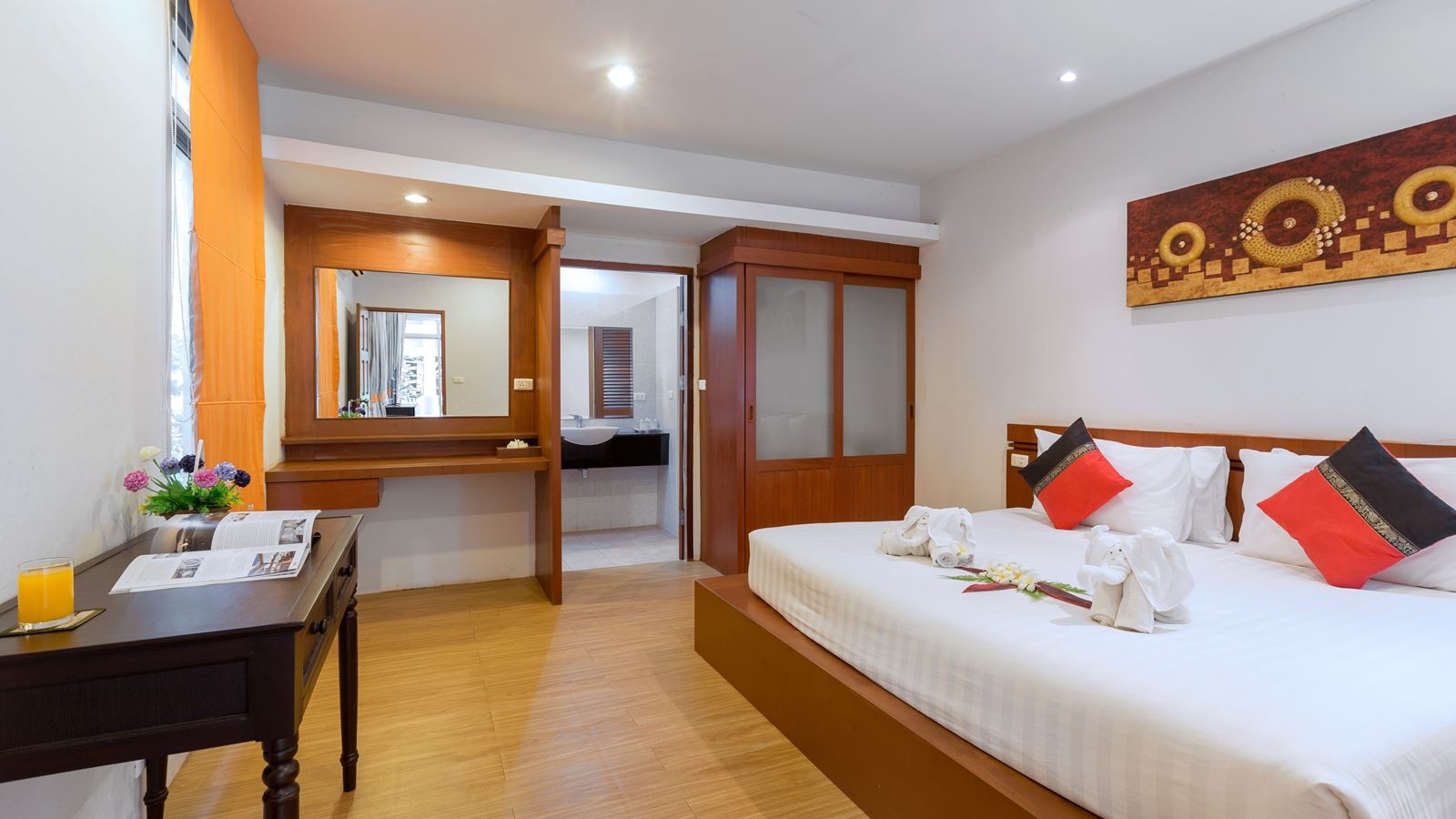 rooms-1-bed-room-suite