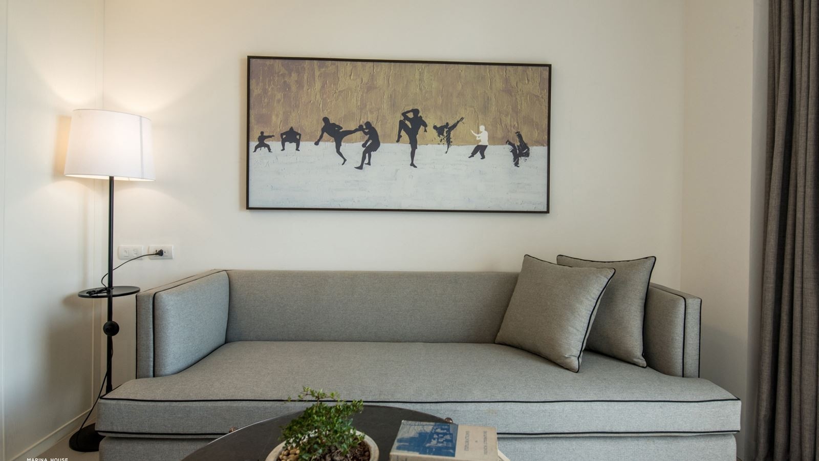 rooms-one-bedroom-suite-pool-access