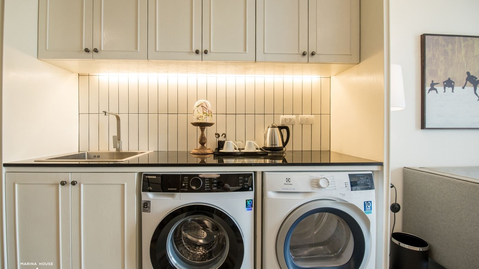 rooms-one-bedroom-suite-pool-access