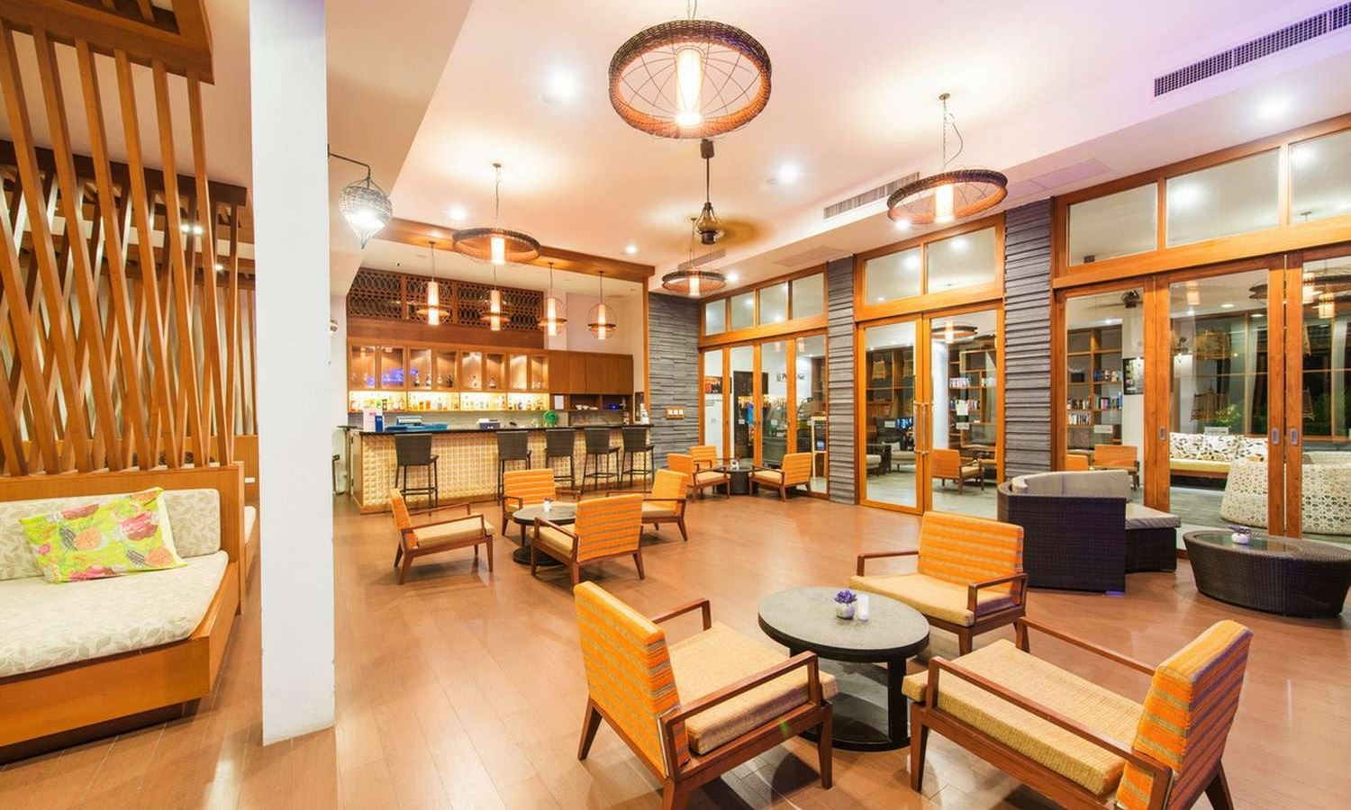 bars-starling-lobby-lounge