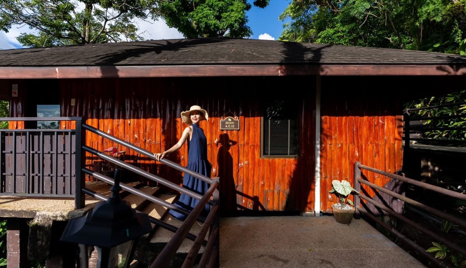 rooms-deluxe-pavilion