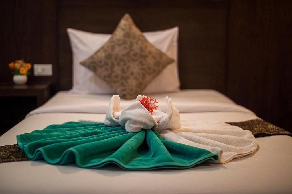 rooms-standard-double-room